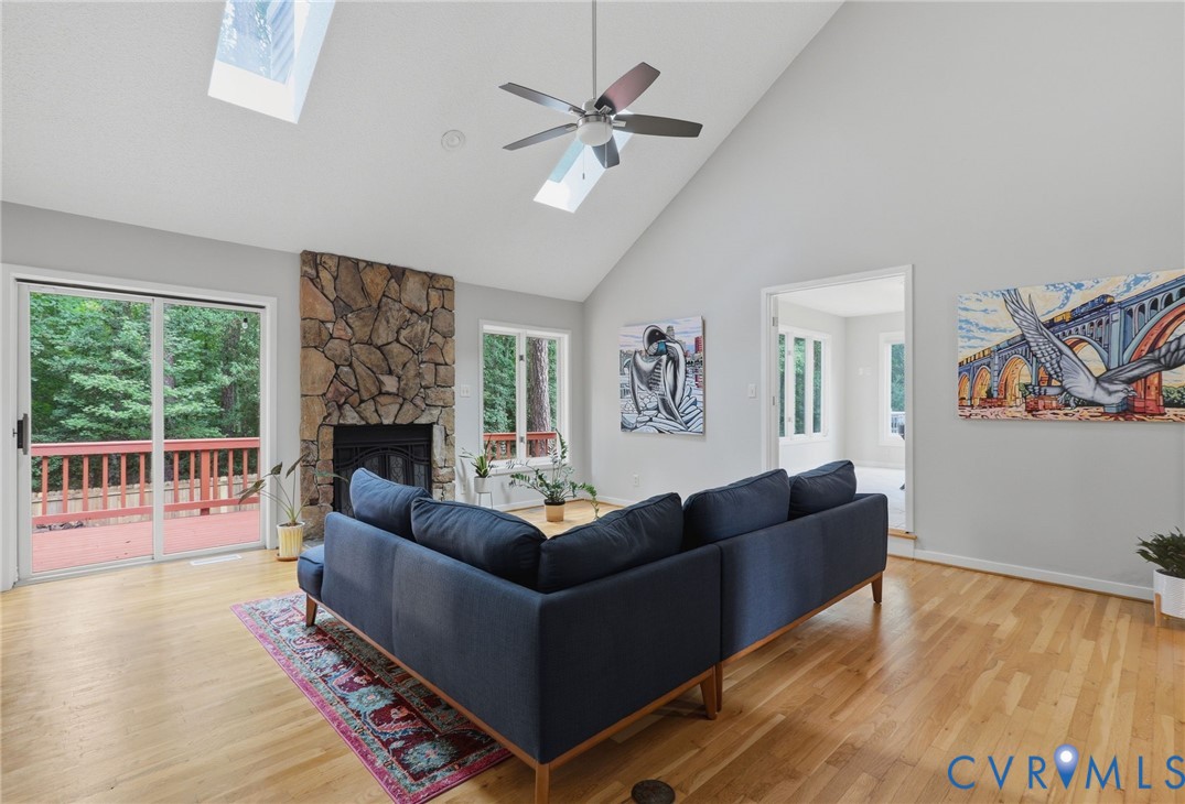 11200 Riverchase Dr