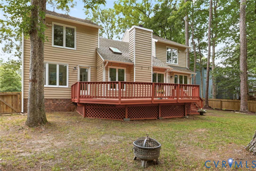 11200 Riverchase Dr