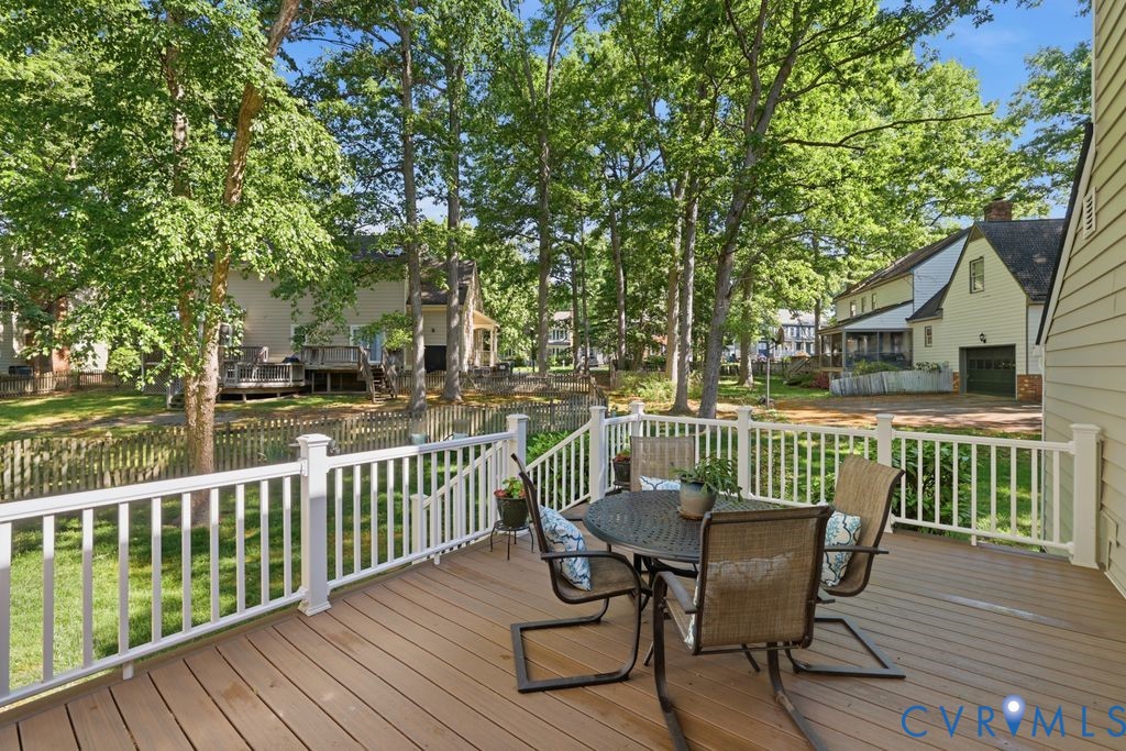 2812 Dalkeith Dr