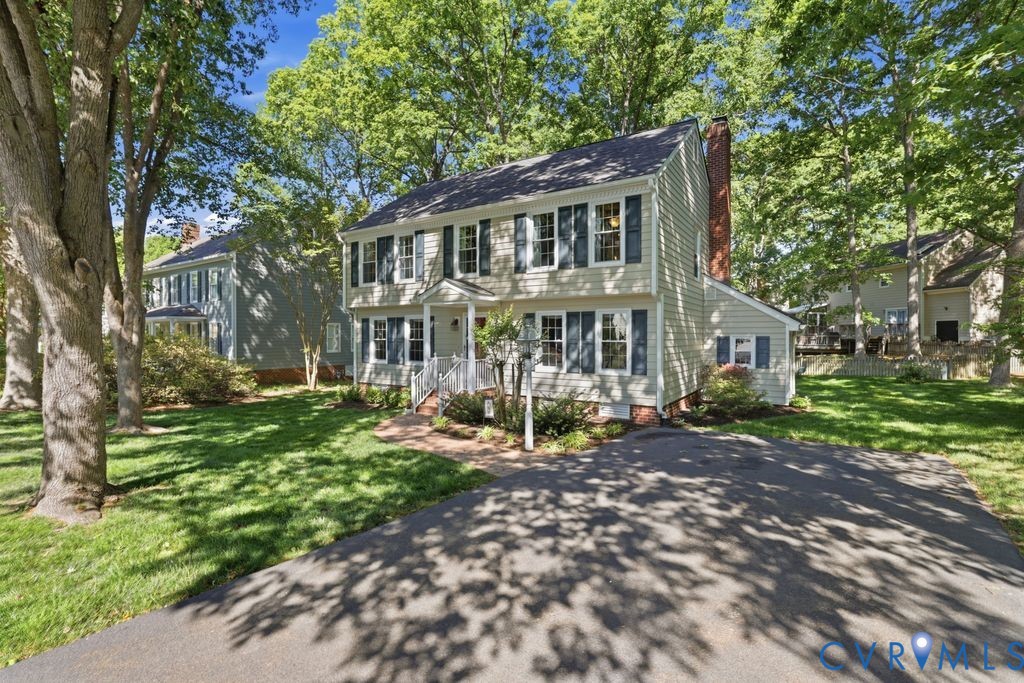 2812 Dalkeith Dr