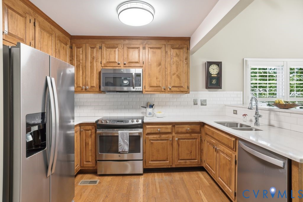 2812 Dalkeith Dr