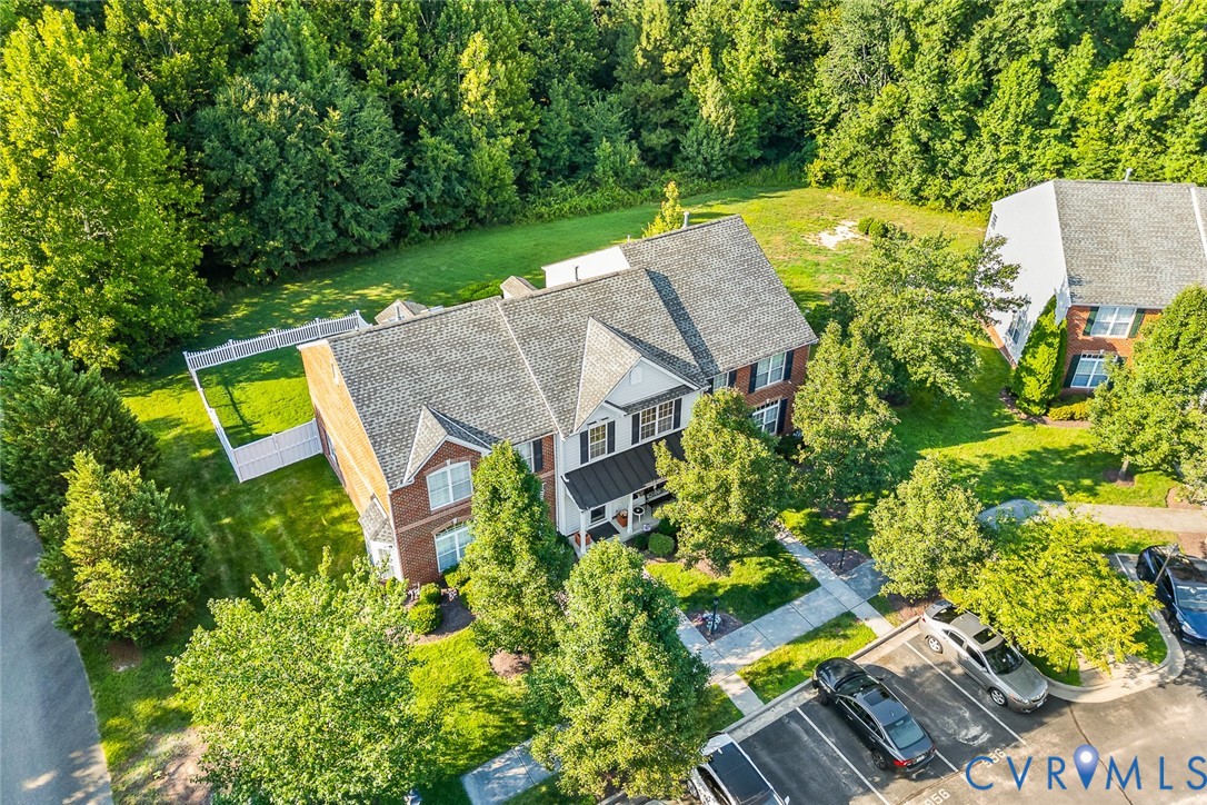 958 Wellston Ct