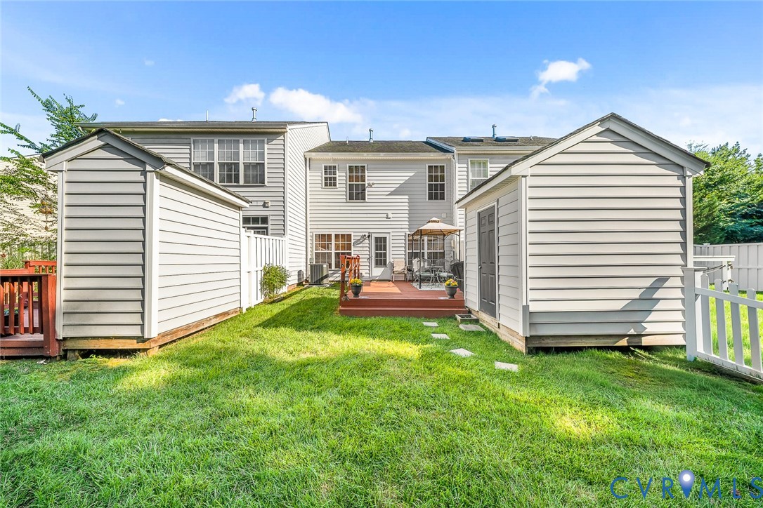 958 Wellston Ct
