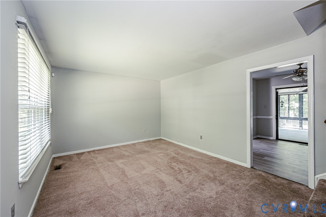 709 Deter Rd