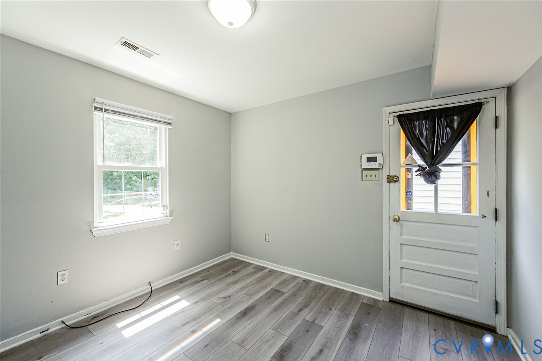 709 Deter Rd