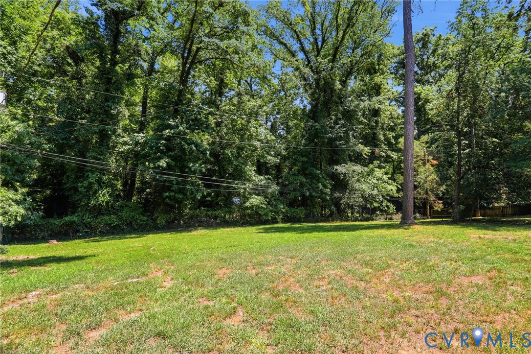 2621 Cherrytree Ln