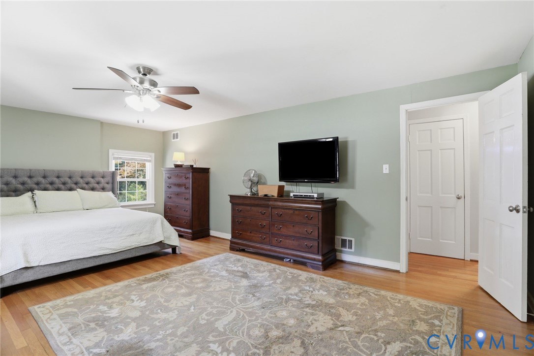 2621 Cherrytree Ln