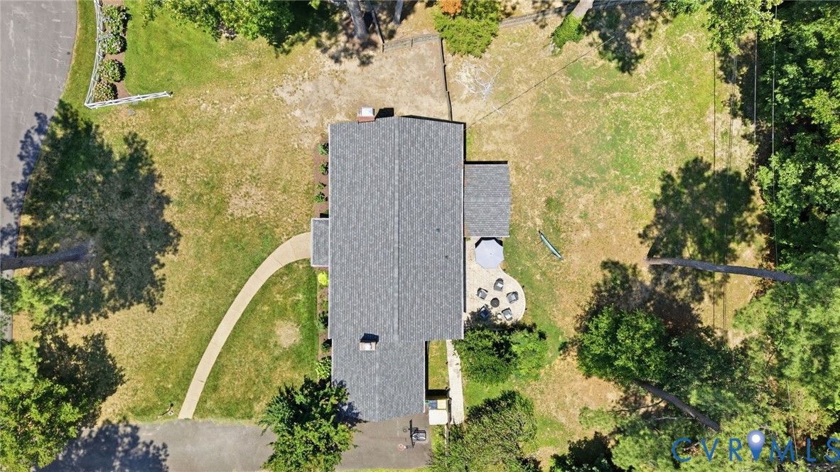 2621 Cherrytree Ln