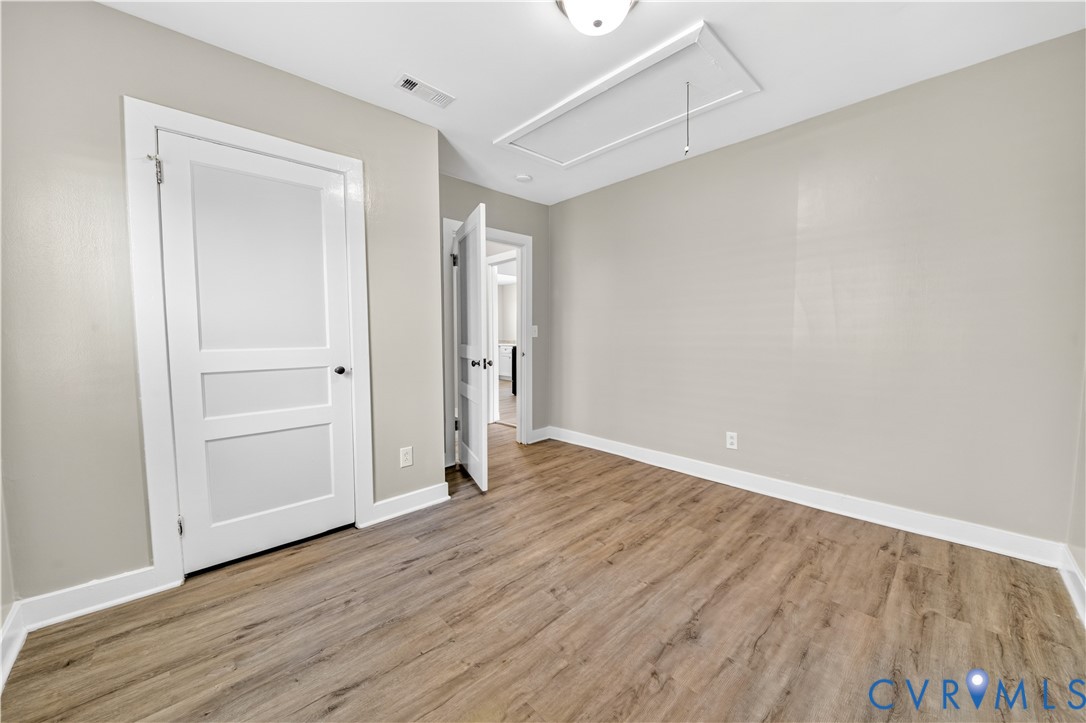 3 Lighthouse Dr