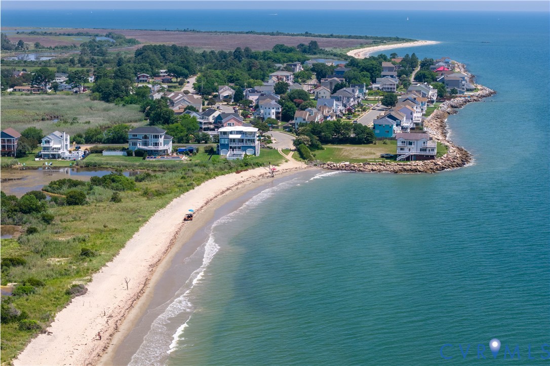 3 Lighthouse Dr