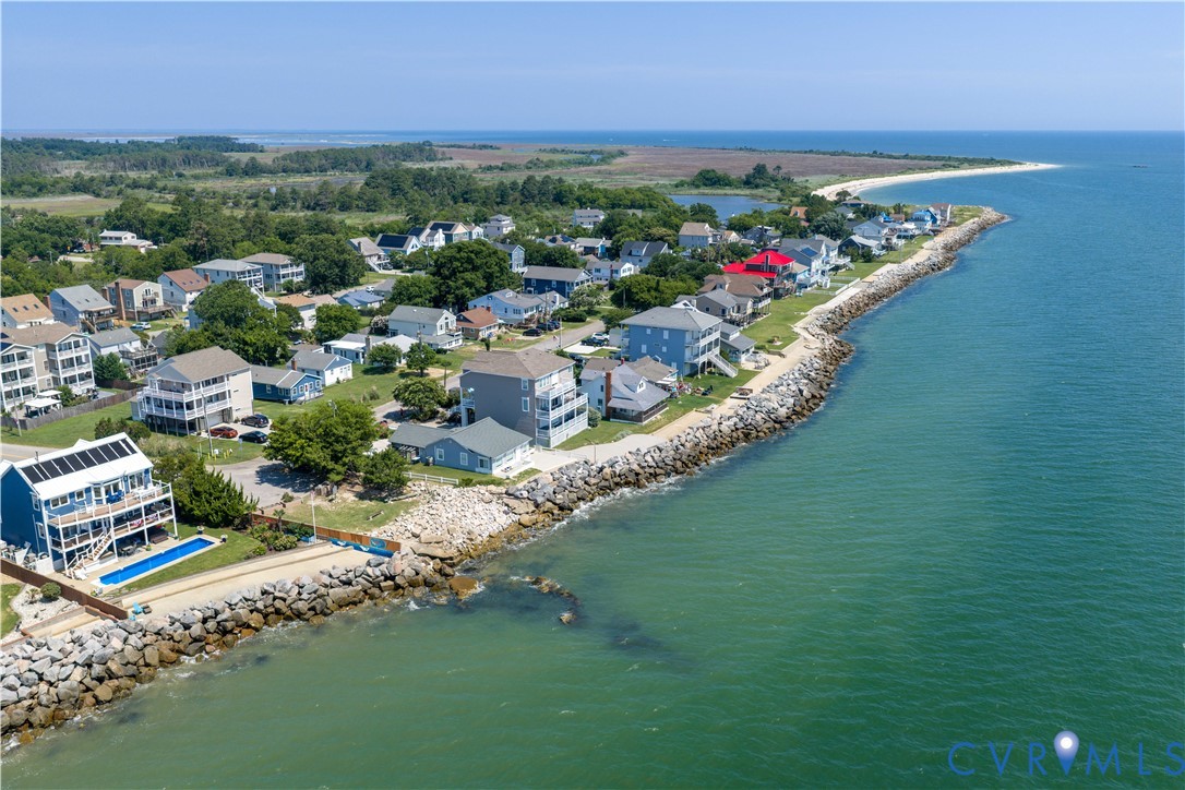 3 Lighthouse Dr