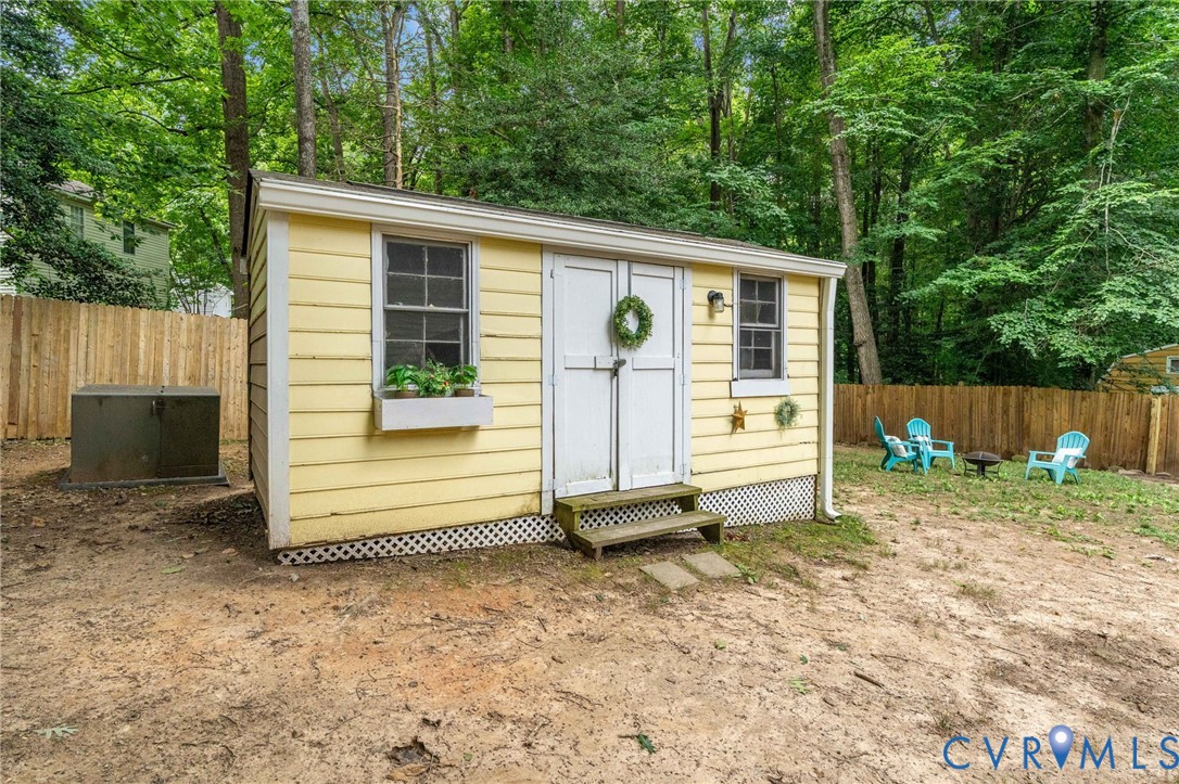 13325 Master Stag Dr