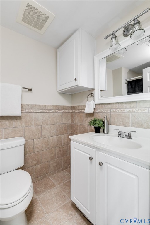 33 W Locke Ln Unit#U3