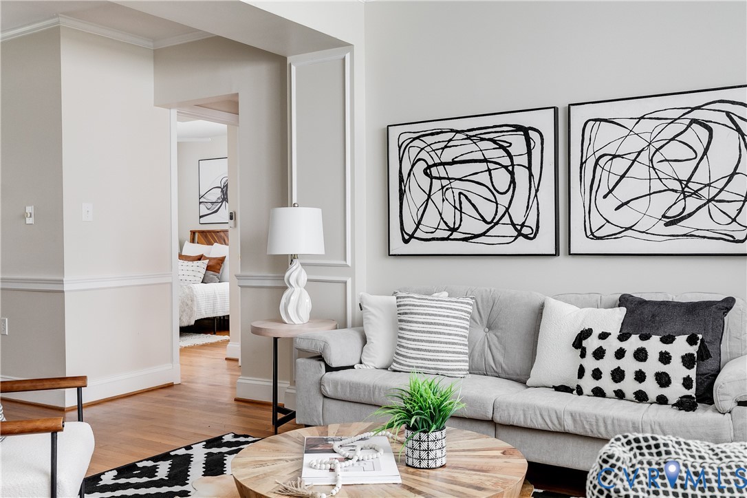 33 W Locke Ln Unit#U3