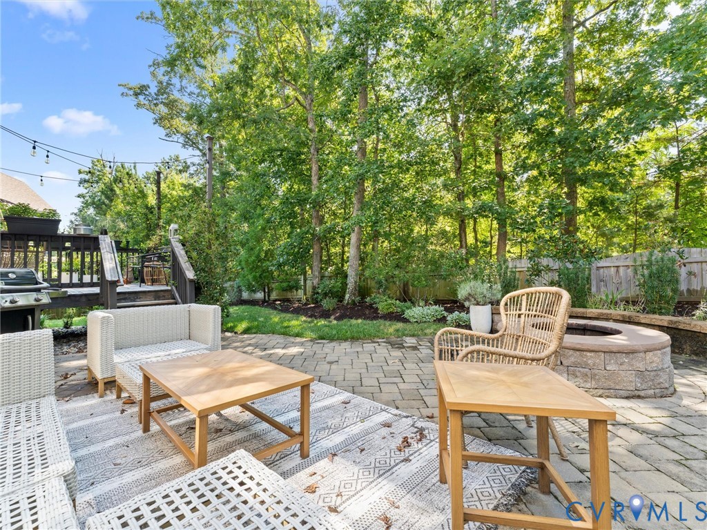 13925 Collington Mews