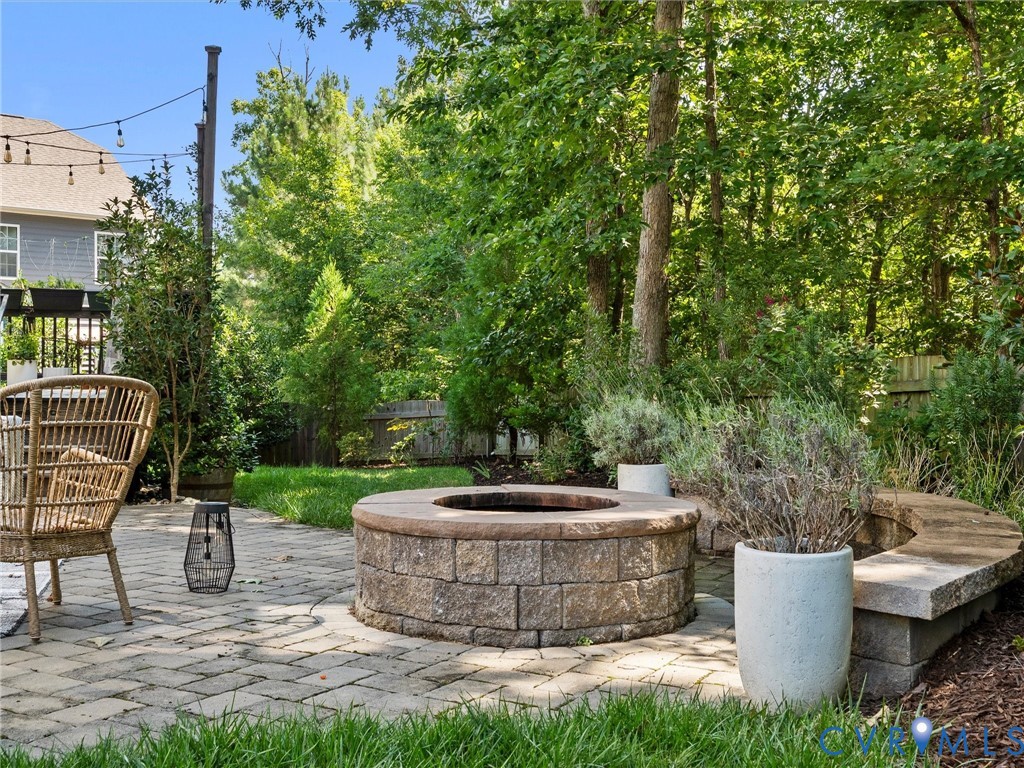 13925 Collington Mews