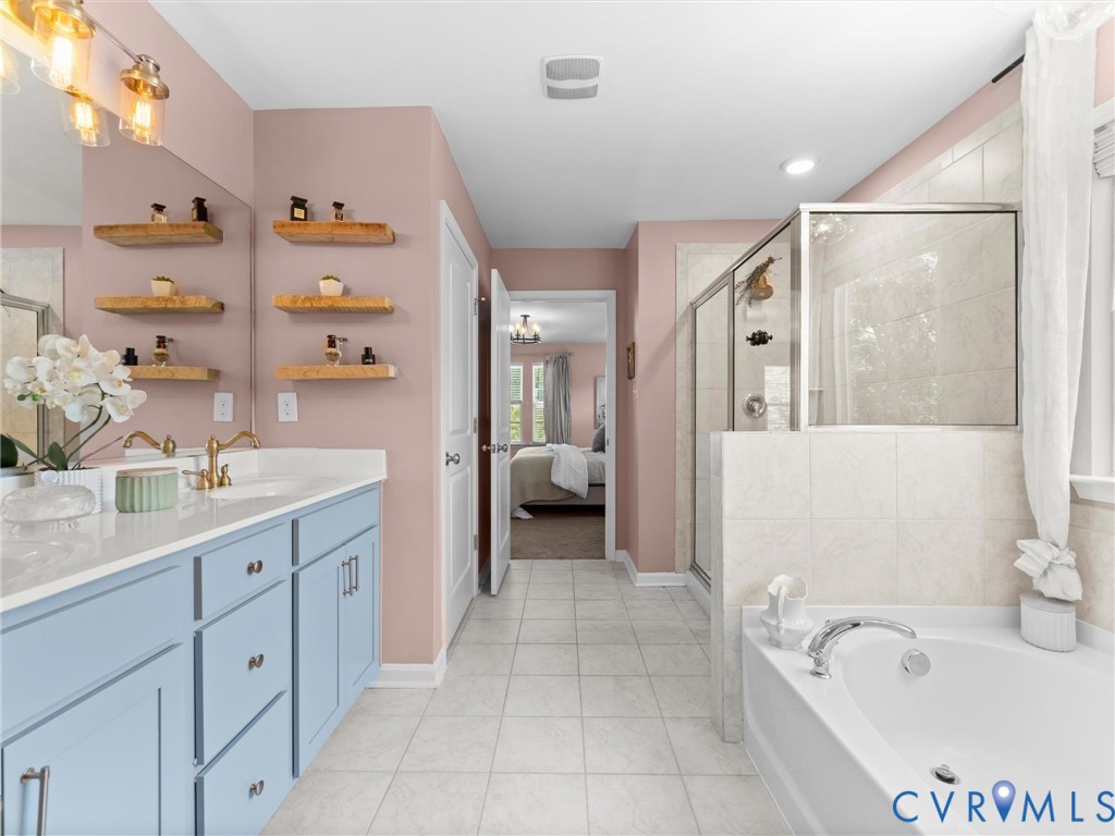 13925 Collington Mews