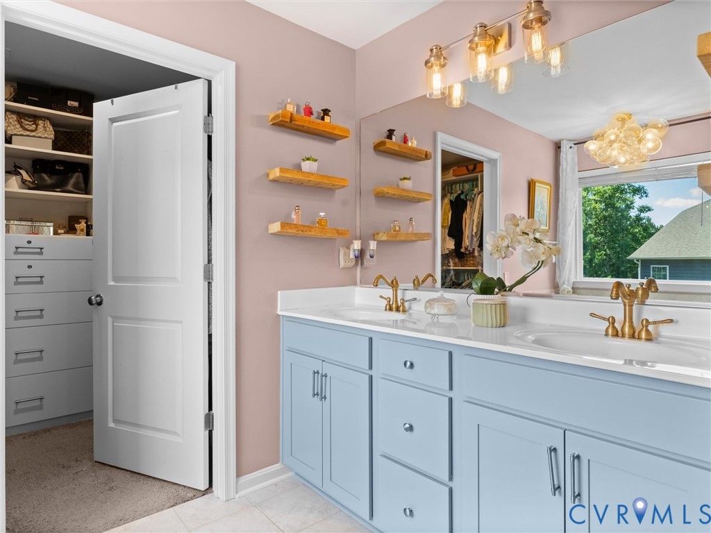 13925 Collington Mews