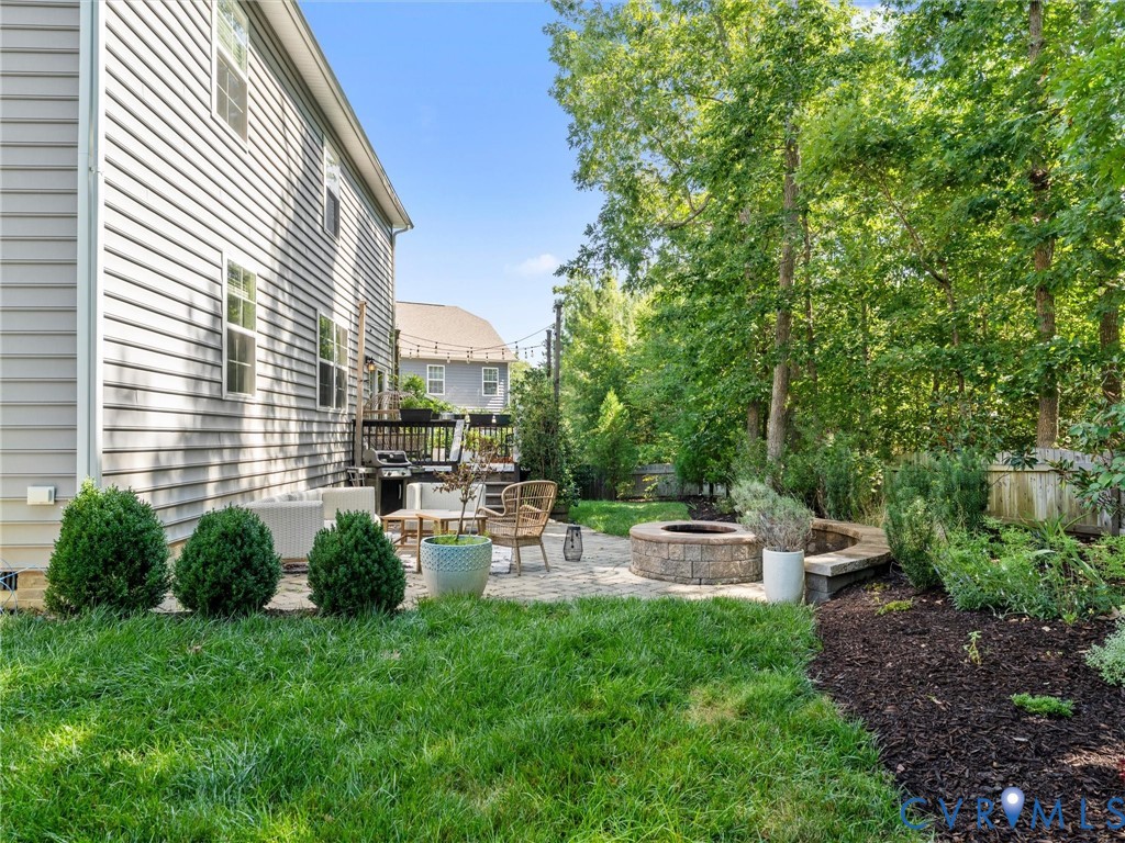 13925 Collington Mews