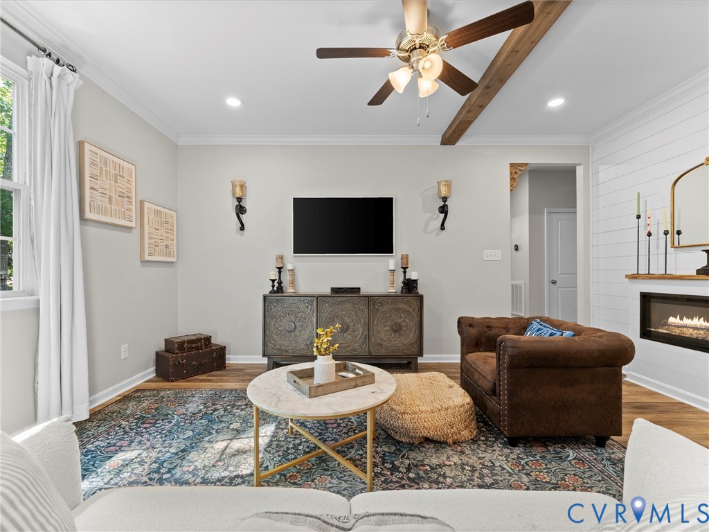 13925 Collington Mews