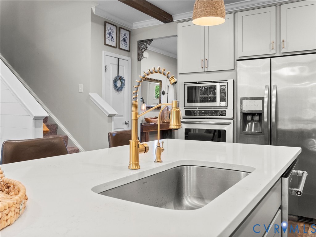 13925 Collington Mews