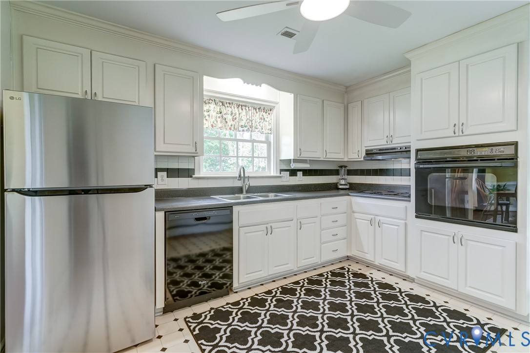 9312 Ledbury Rd