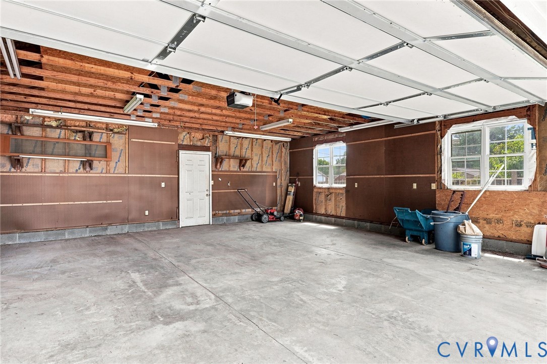 8287 Carneal Ln
