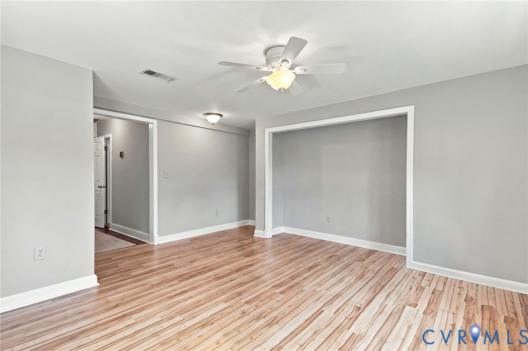 8287 Carneal Ln