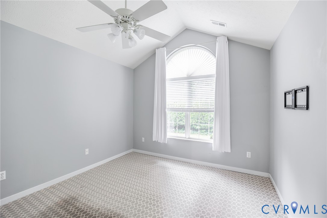 3246 Stone Manor Cir