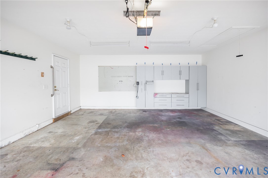 3246 Stone Manor Cir