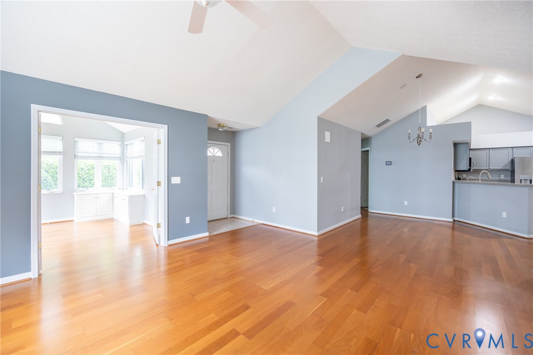 3246 Stone Manor Cir