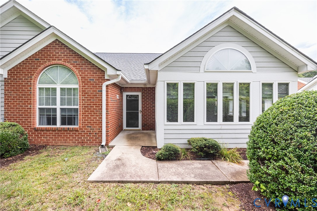 3246 Stone Manor Cir
