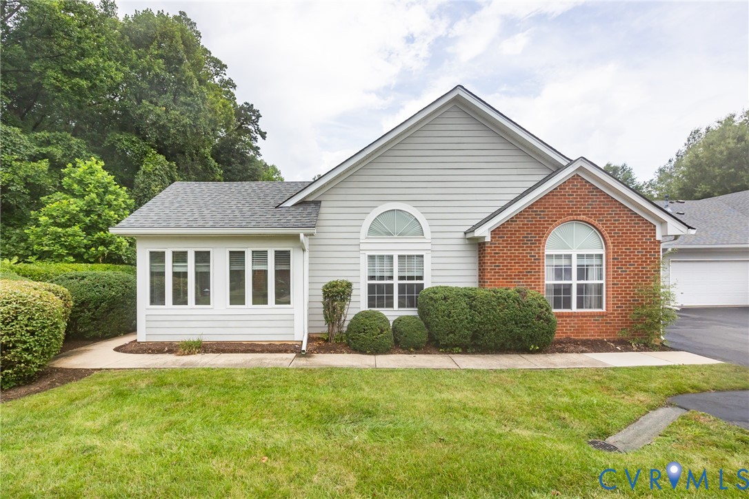 3246 Stone Manor Cir