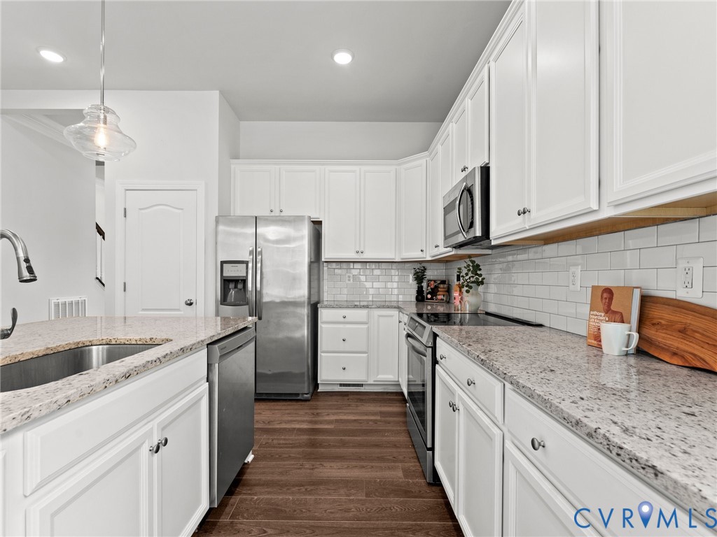 13906 Collington Mews