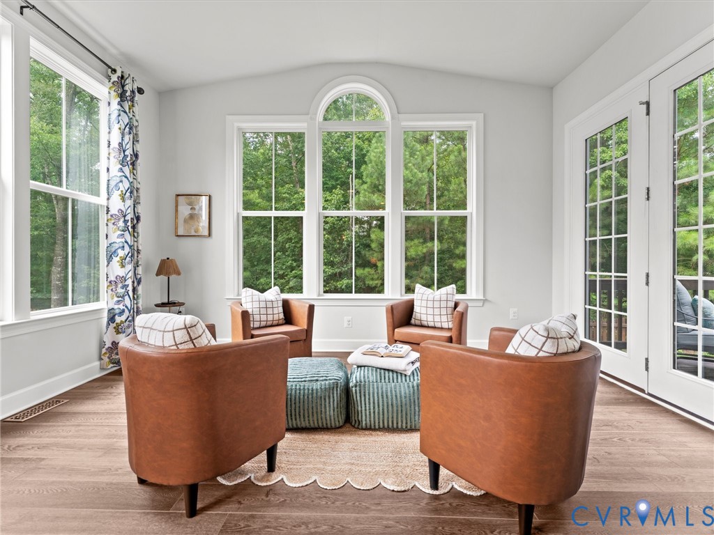 13906 Collington Mews