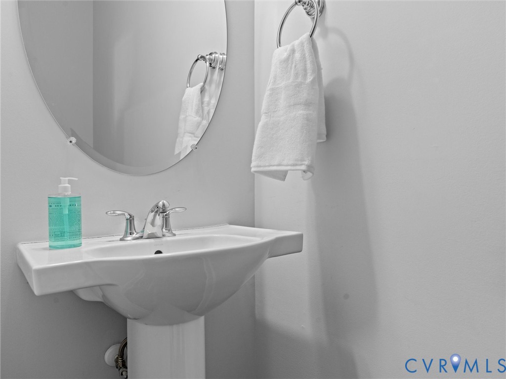 13906 Collington Mews