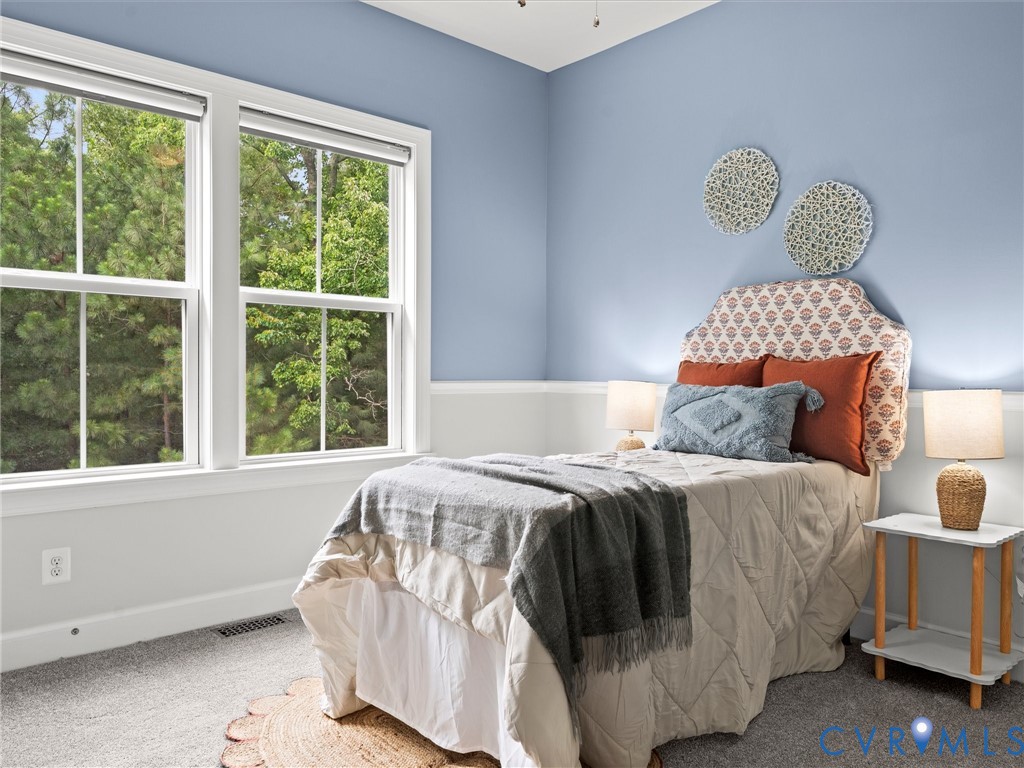13906 Collington Mews