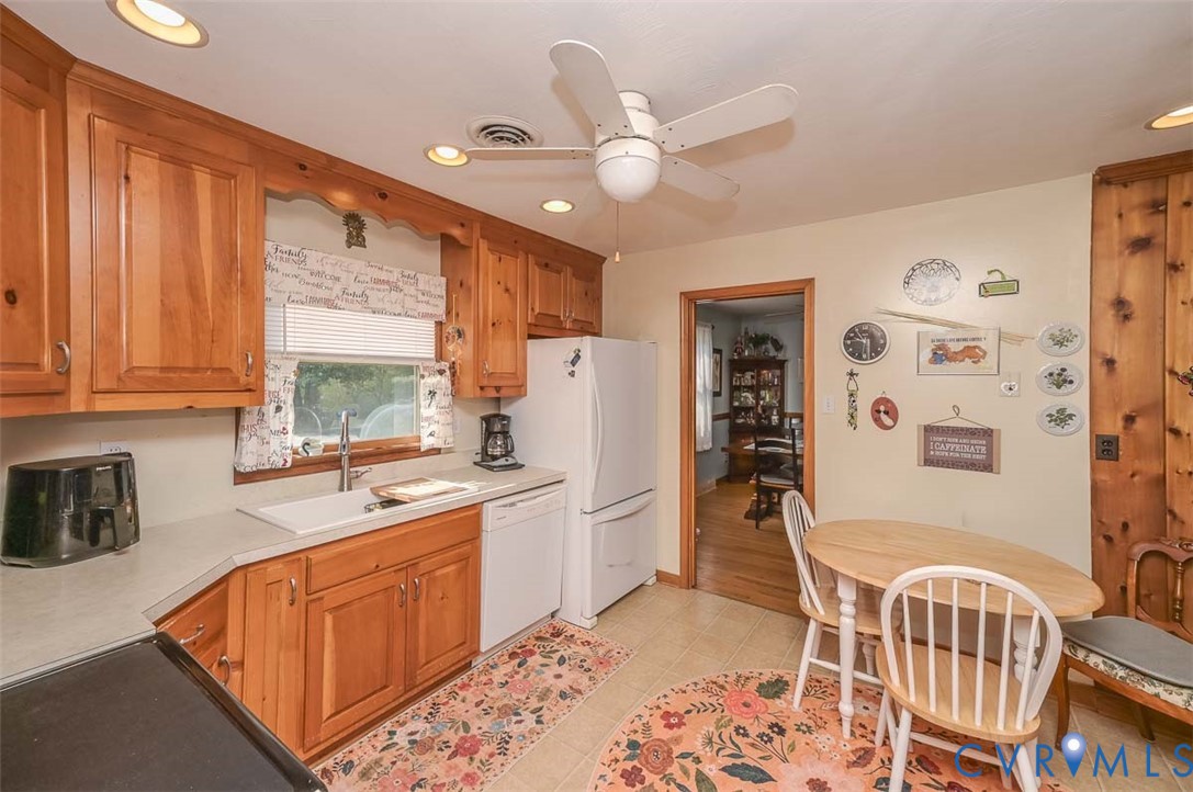 8435 Old Roxbury Rd