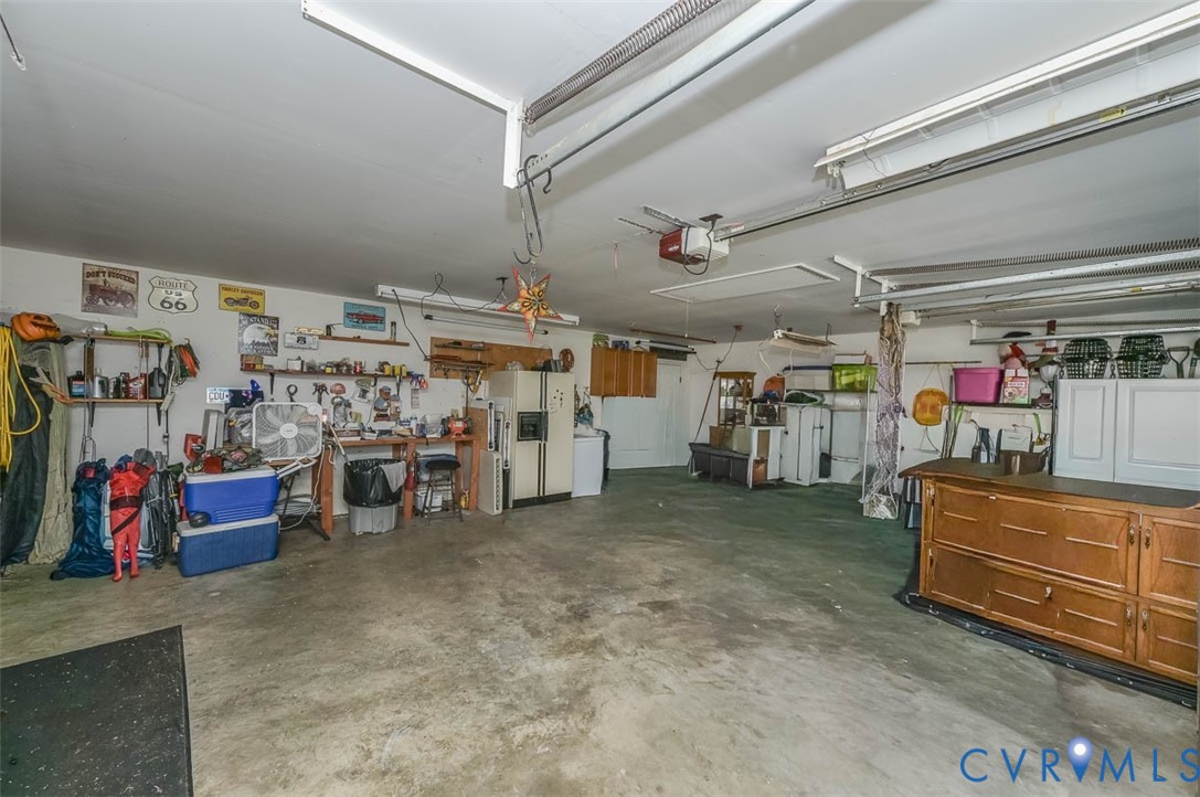 8435 Old Roxbury Rd