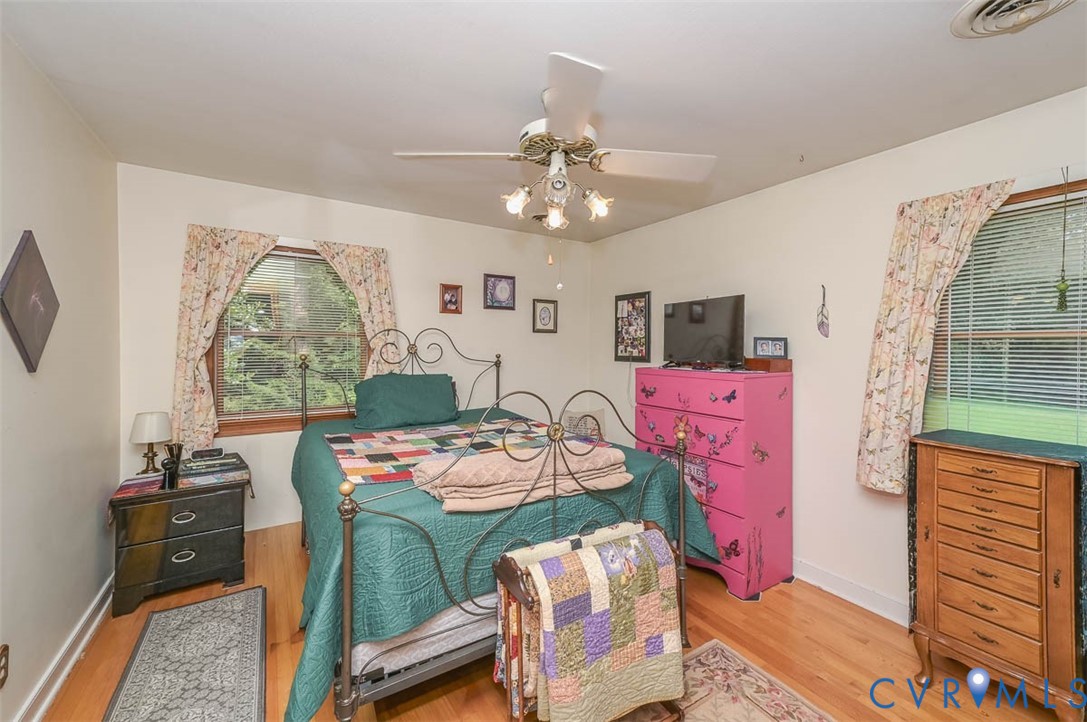 8435 Old Roxbury Rd