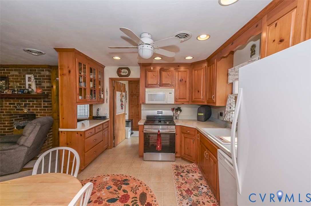 8435 Old Roxbury Rd