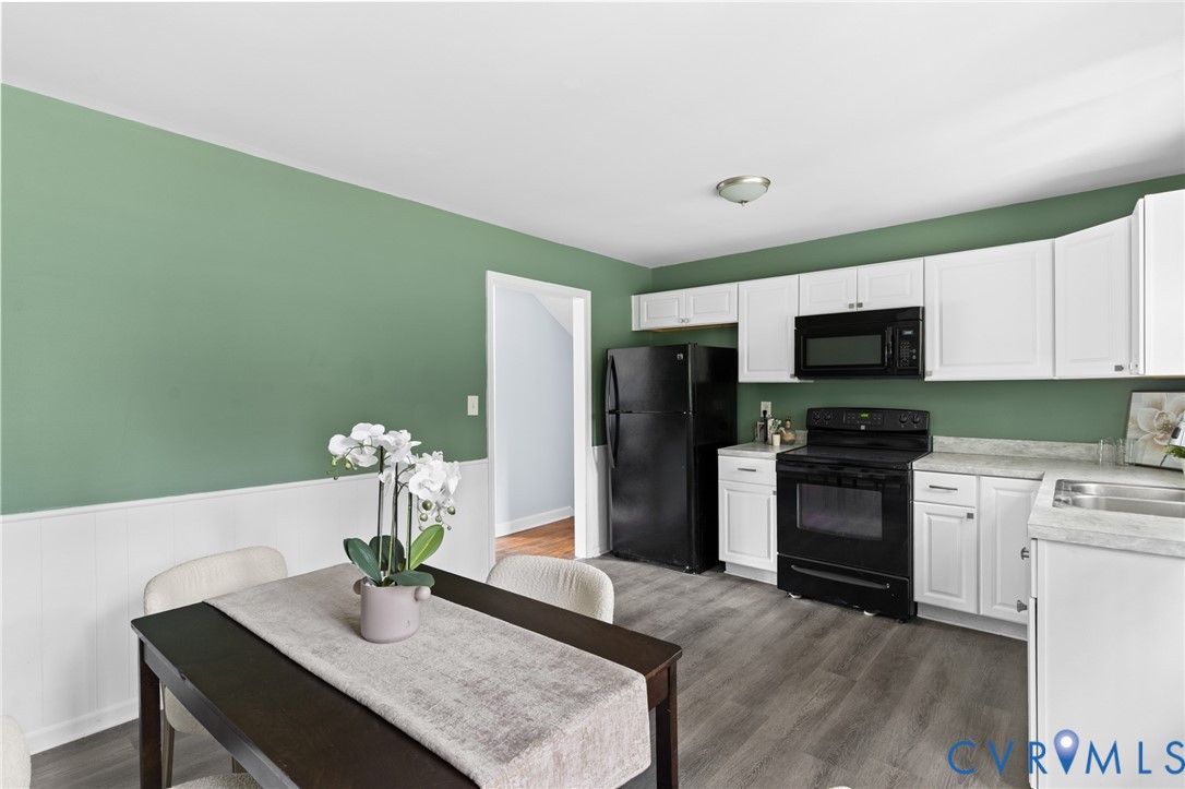7804 Edwin Ln