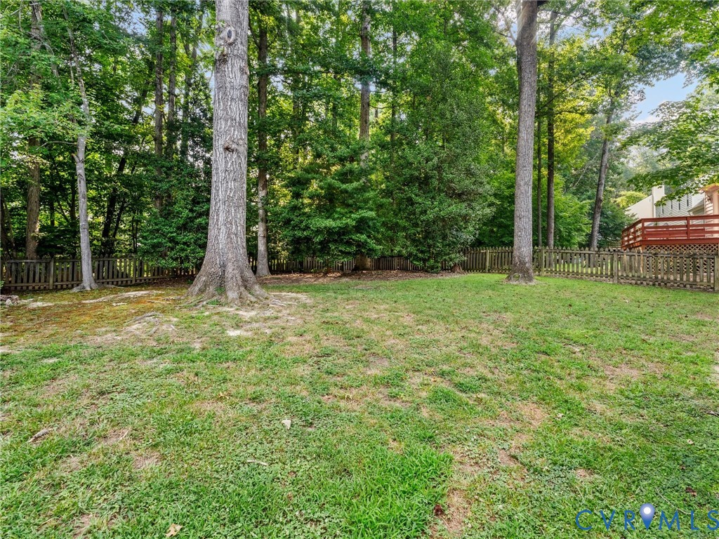 5702 Standing Oak Rd