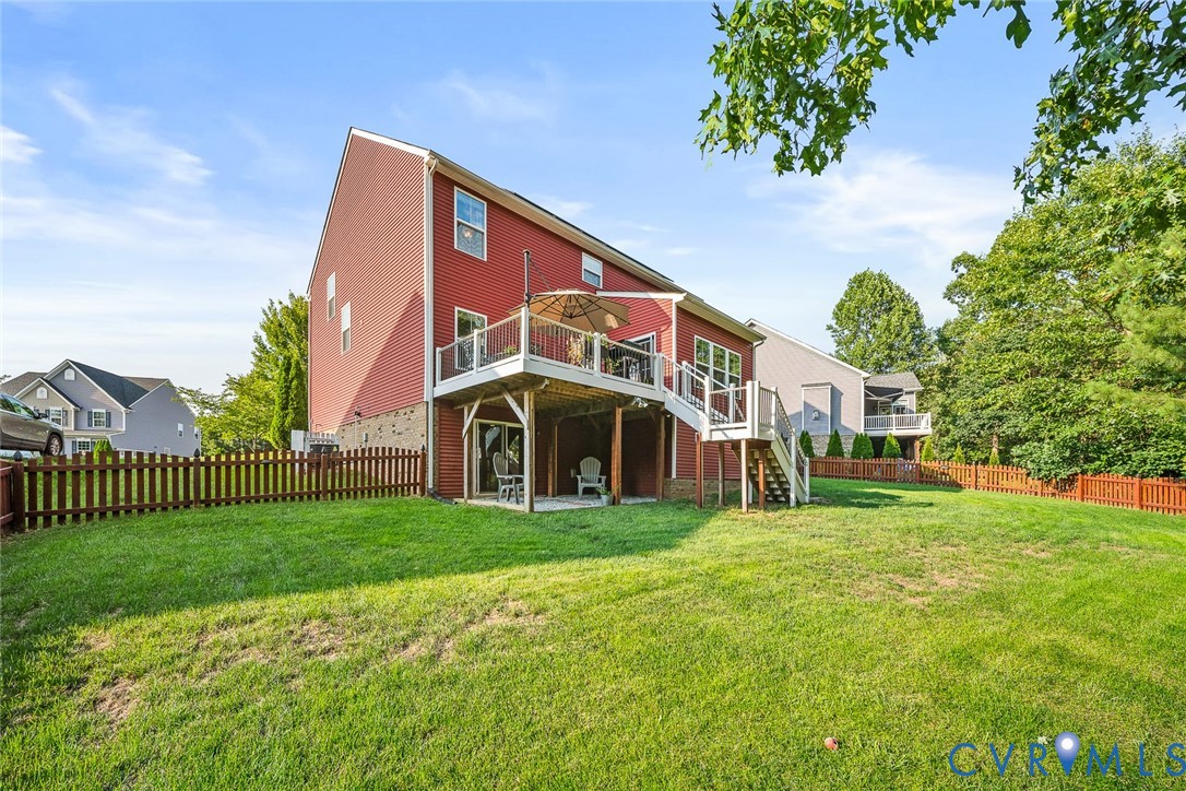 16901 White Daisy Loop