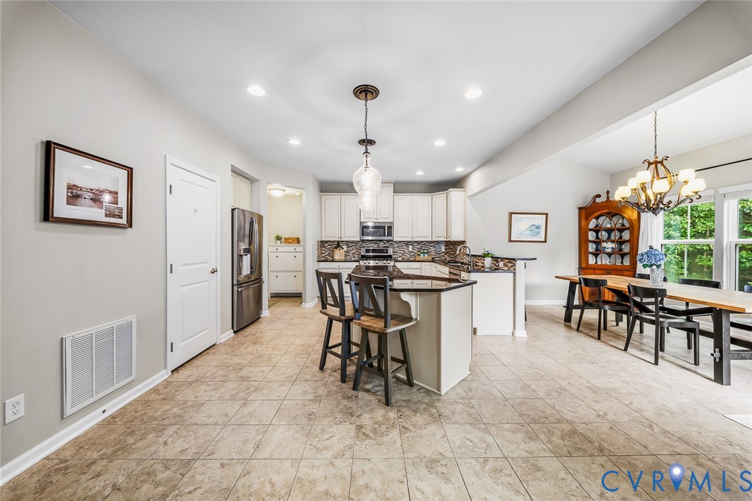 16901 White Daisy Loop
