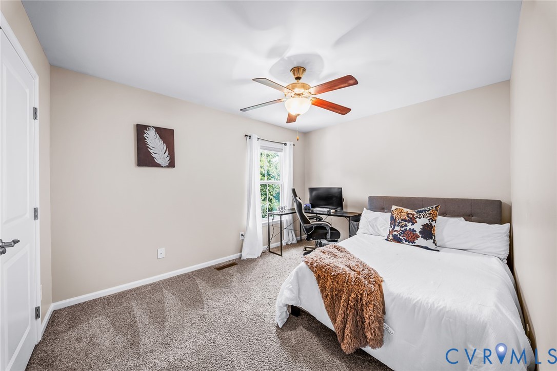 16901 White Daisy Loop