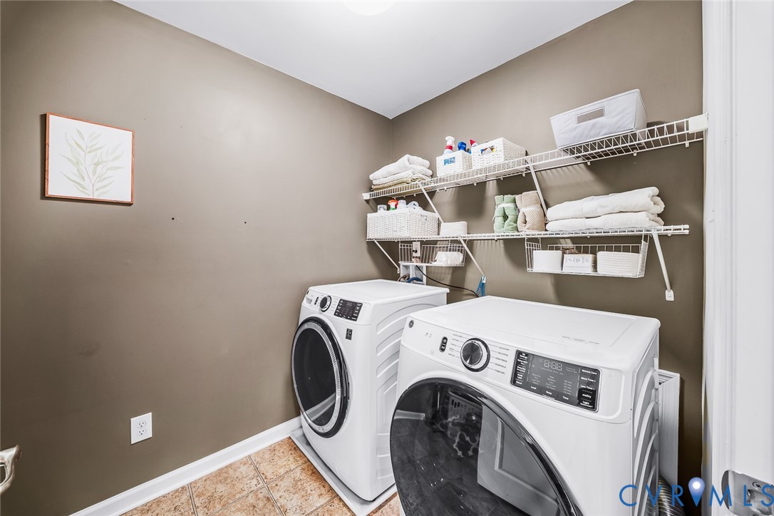 16901 White Daisy Loop