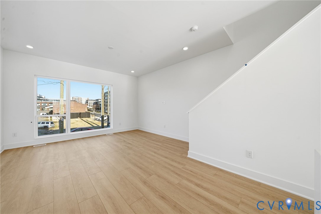 114 Manchester Mews
