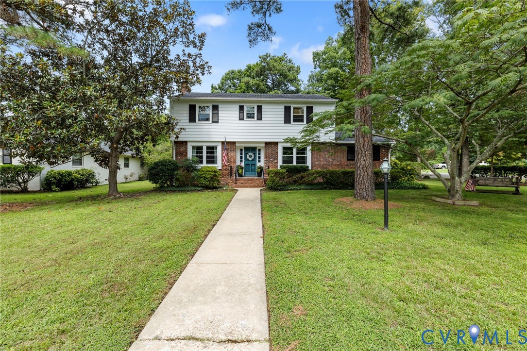 404 Aubery Rd