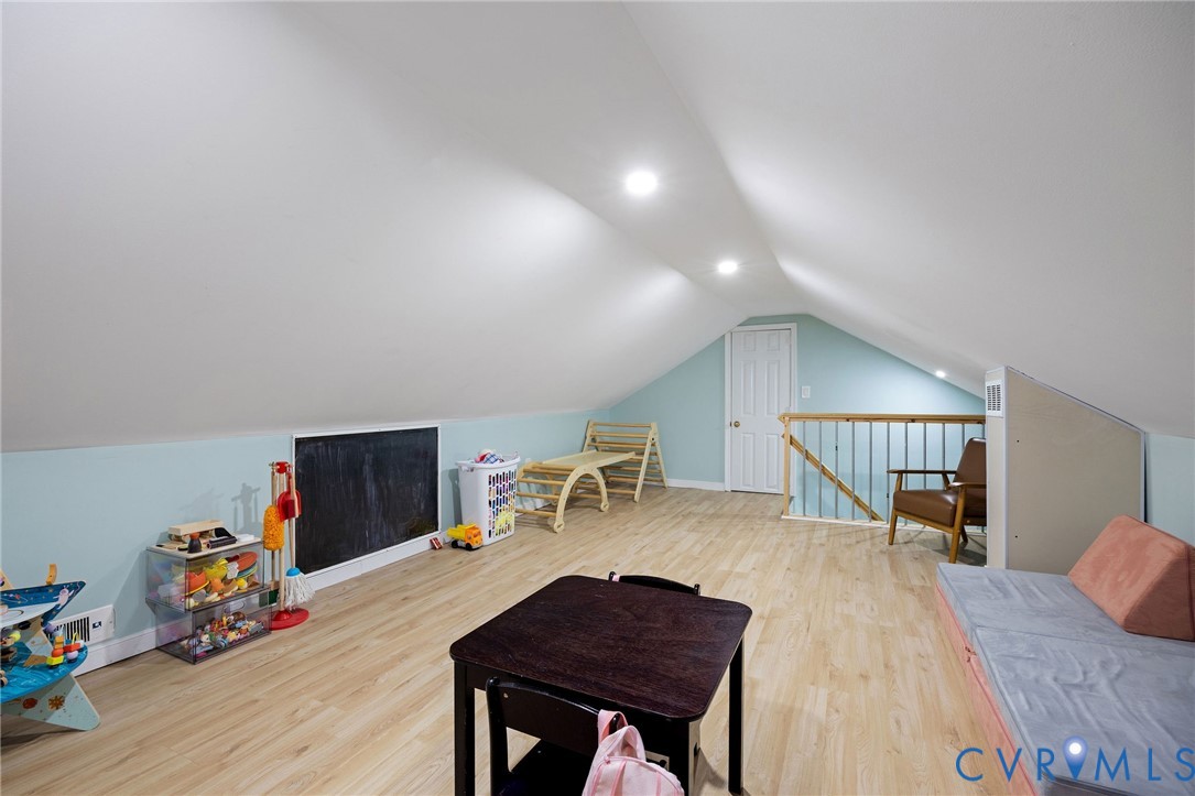 2303 Birnam Woods Ter